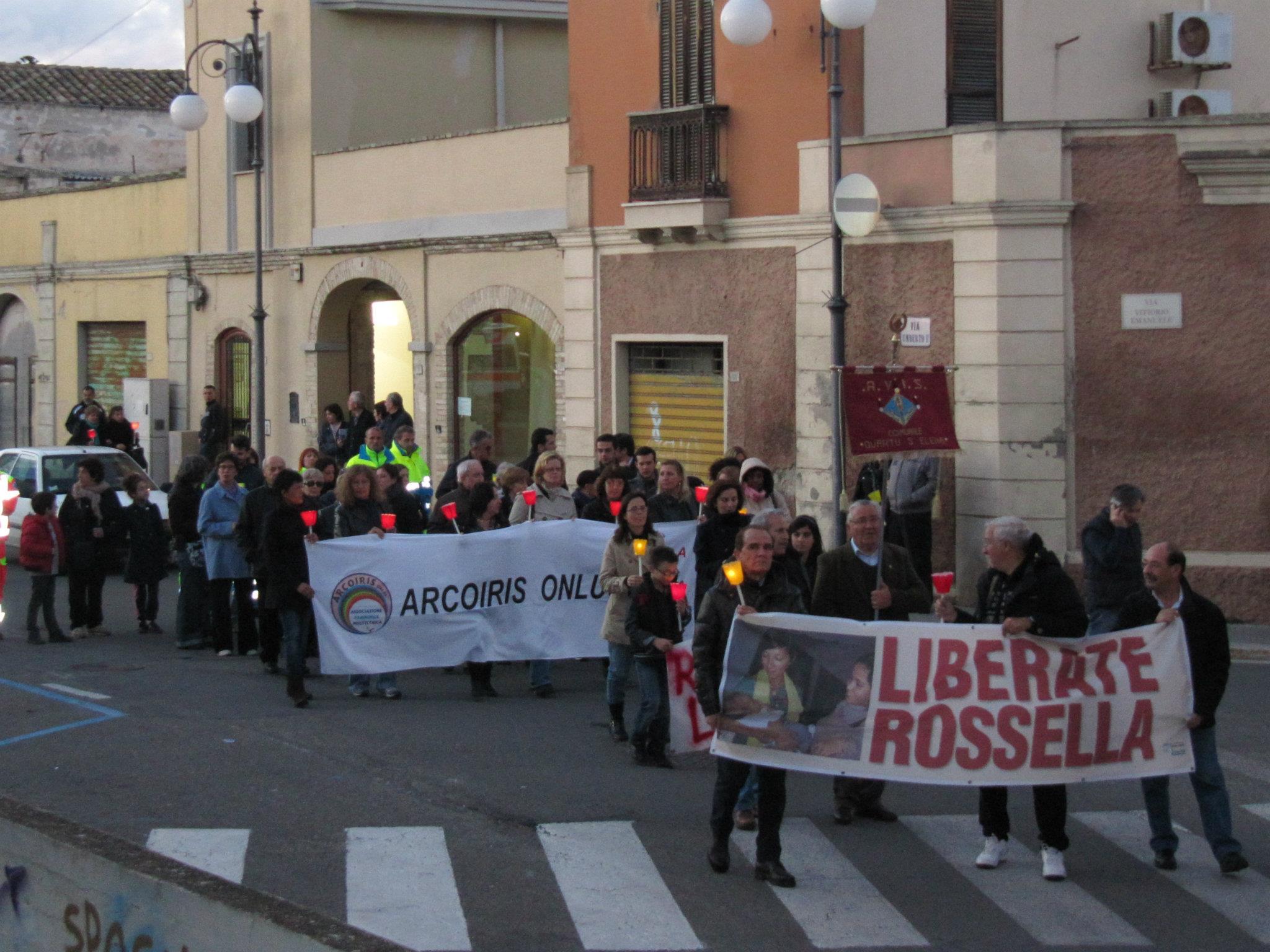 fiaccolata rossella quartu 1